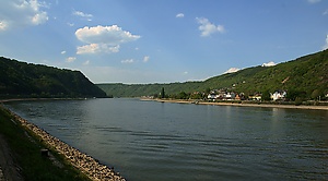 Rhein bei Kamp-Bornhofen