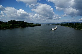 Auf der Schiersteiner Br?cke