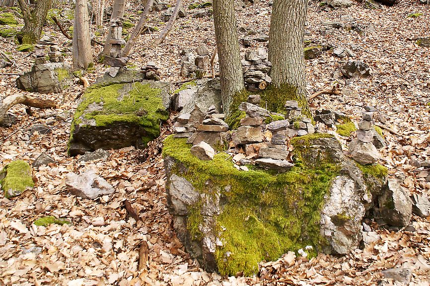 Steinm?nnchen am Rheinsteig