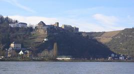 Burg Rheinfels vom Rhein