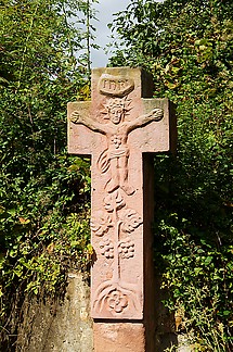 Sandstein-Kruzifix am Kuhweg