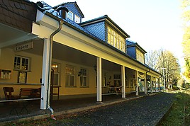 BahnhofEiserneHand.jpg