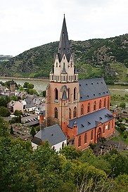 Blick auf die Liebfrauenkirche beim Abstieg