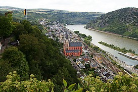 Oberwesel von der Schoenburg