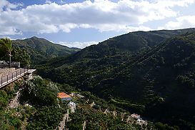 Blick in das Tal des Rio Verde von Otivar