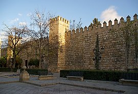 Aussenmauer Alcazar